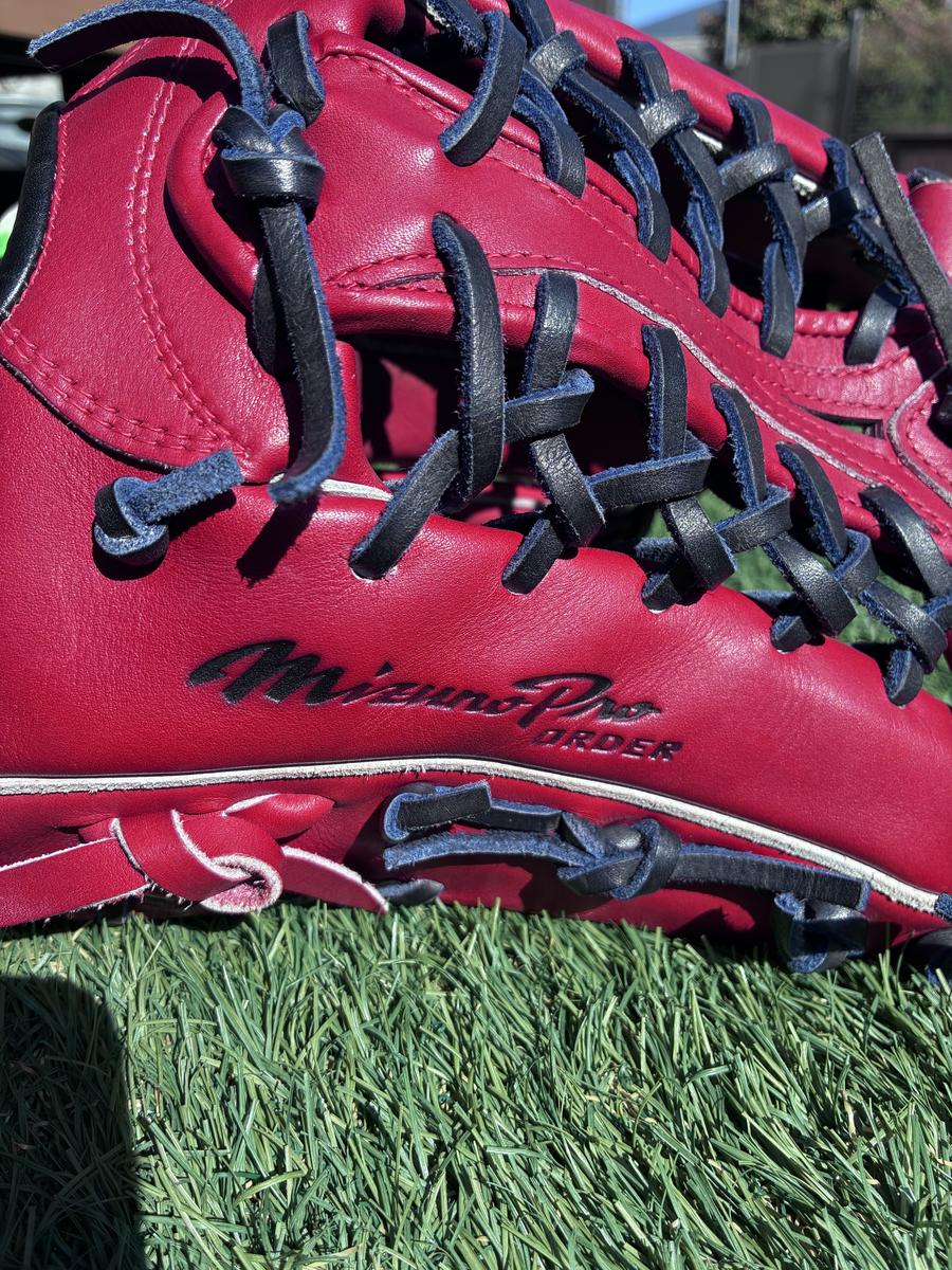 大田泰示モデル MizunoPro ORDER刻印